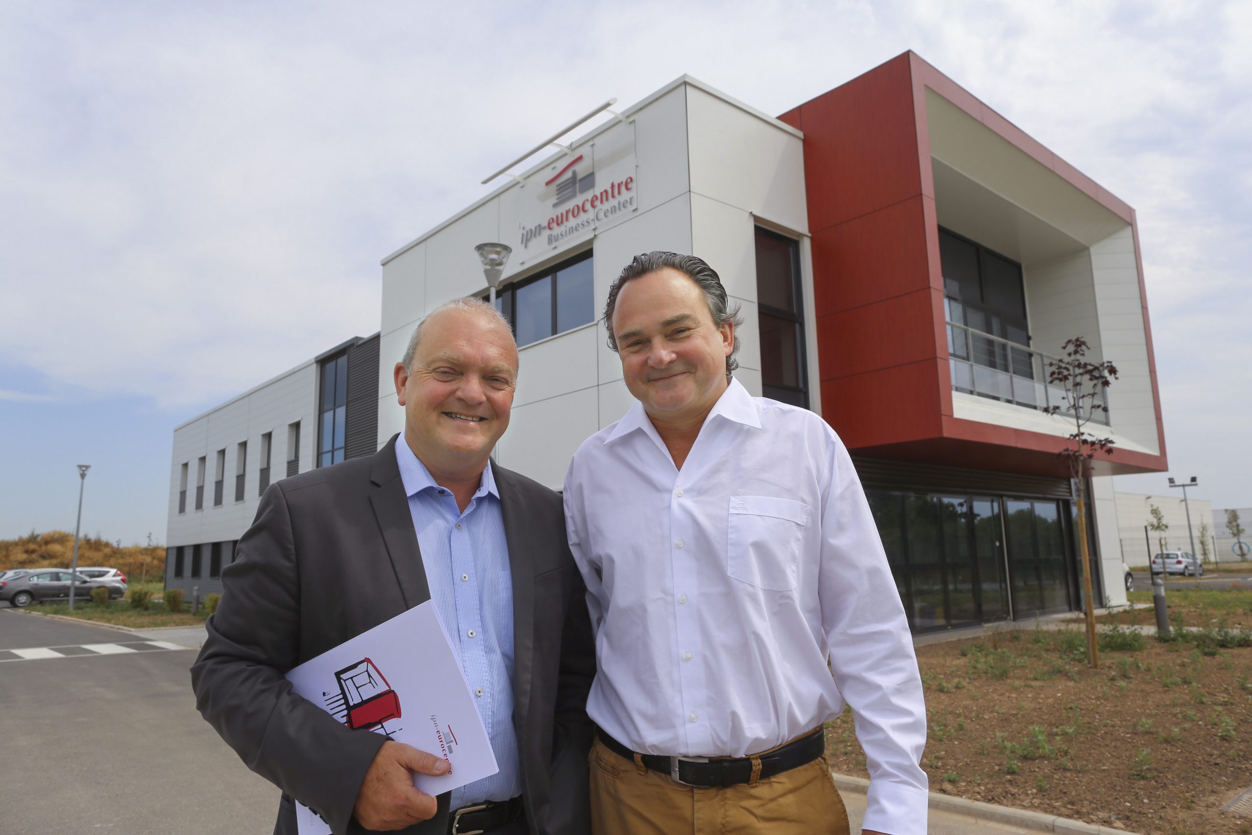 vorstellung presentation / prestations services / dienstleistungen 